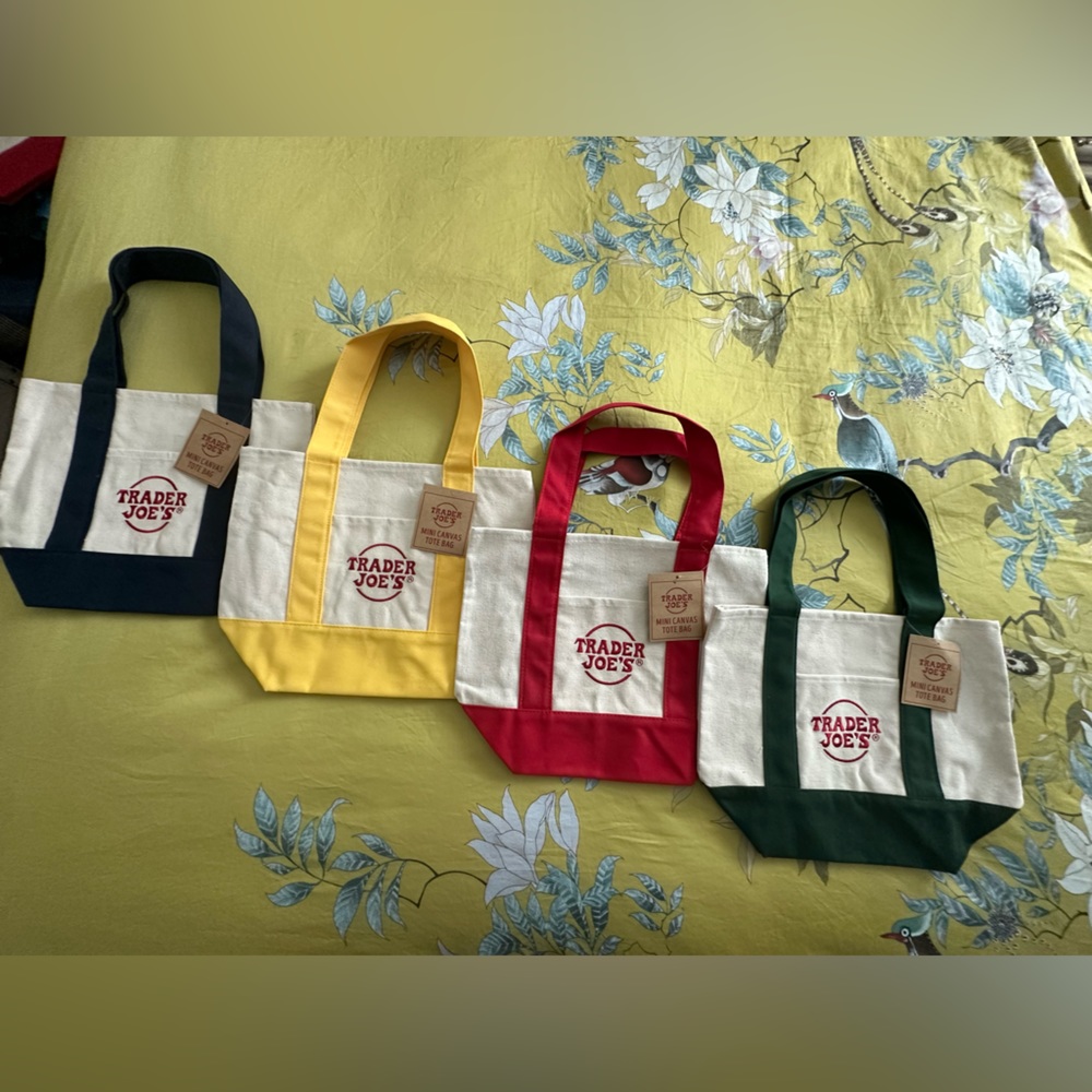Trader Joe’s Mini Canvas Totes- Set of 4